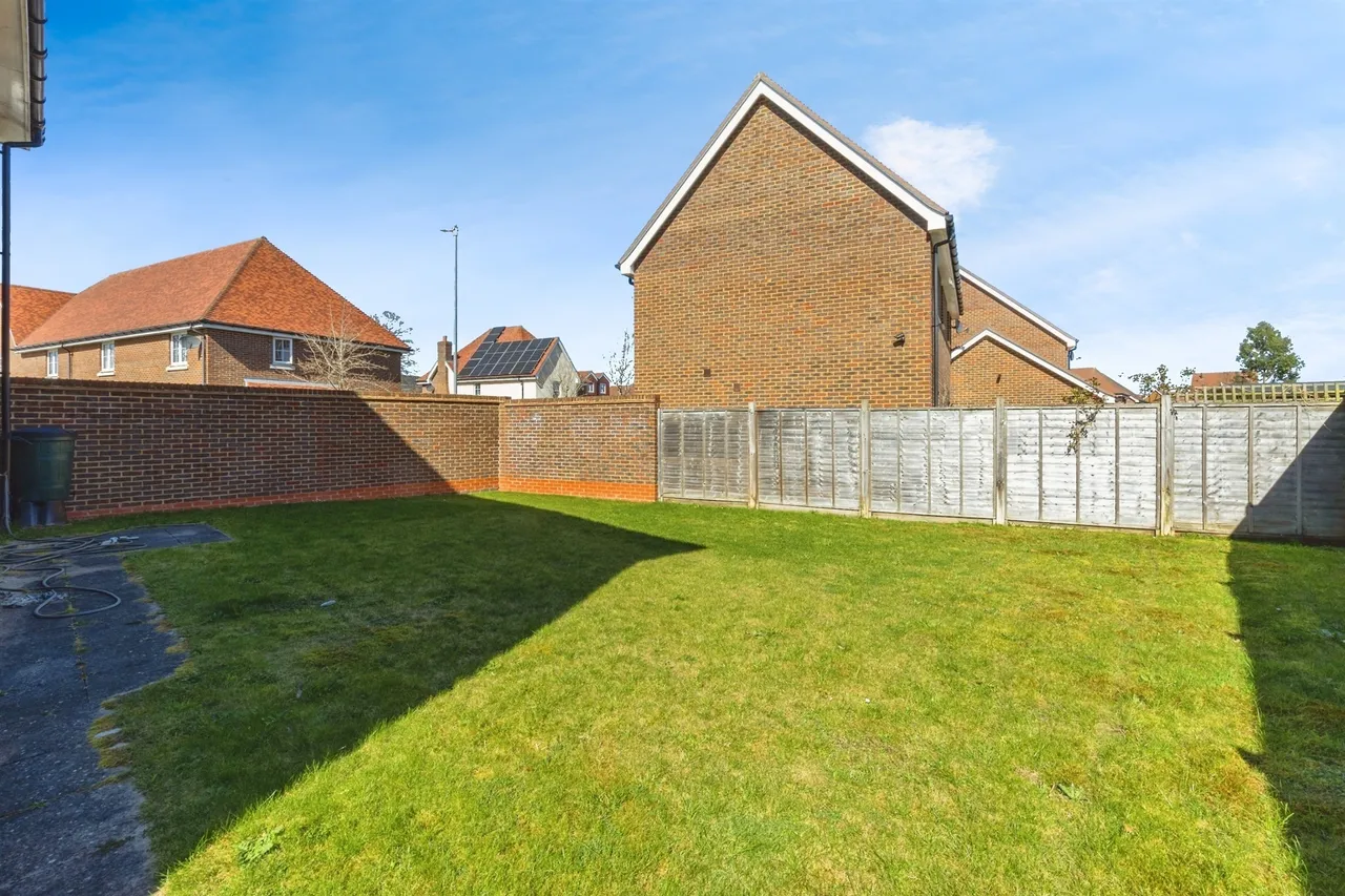 Augustine Drive, Finberry, Ashford, photo 11