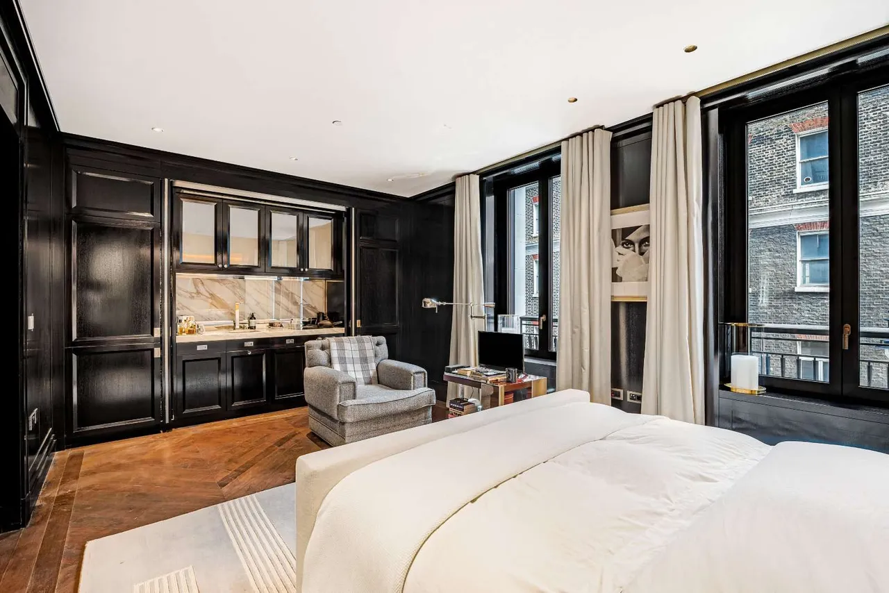 Curzon Street, London, W1J, photo 13