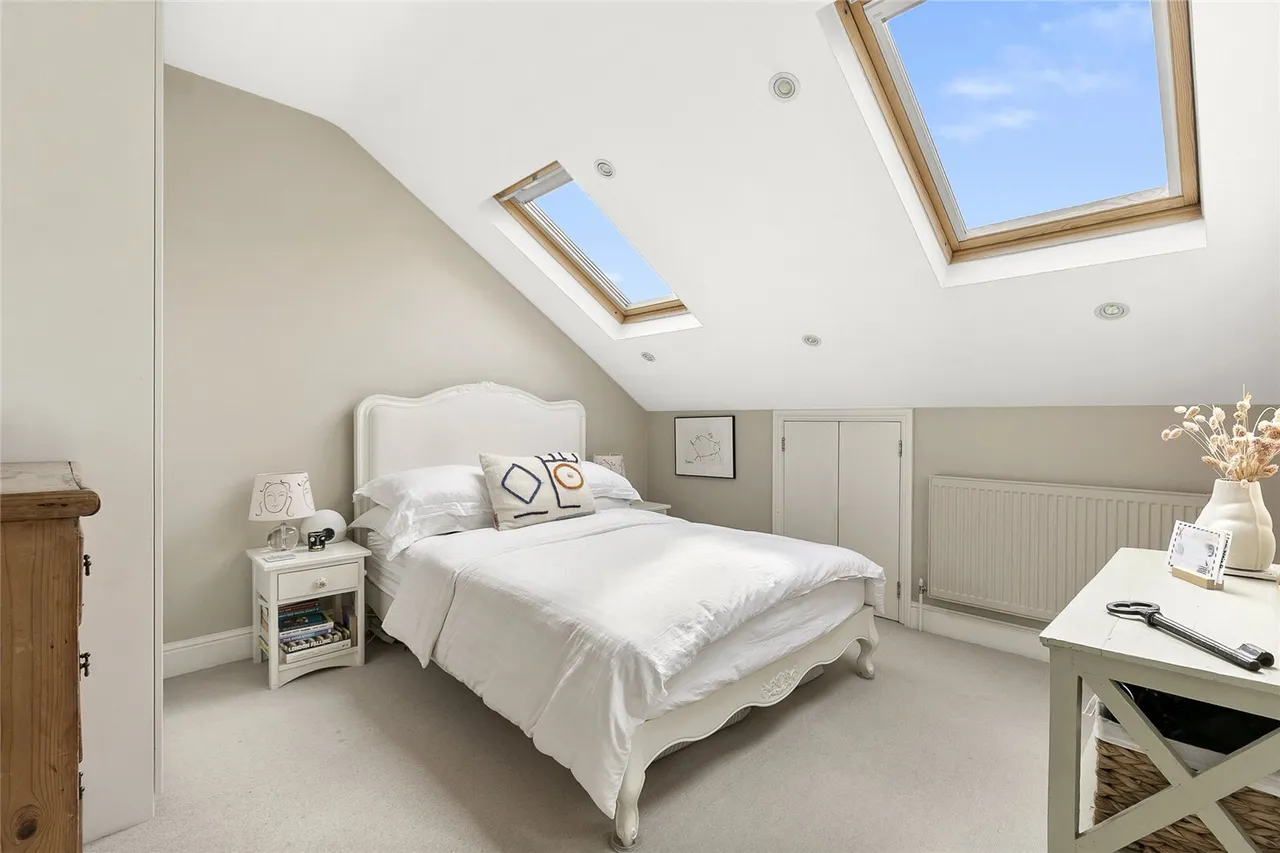 Louisville Road, London, SW17, photo 4