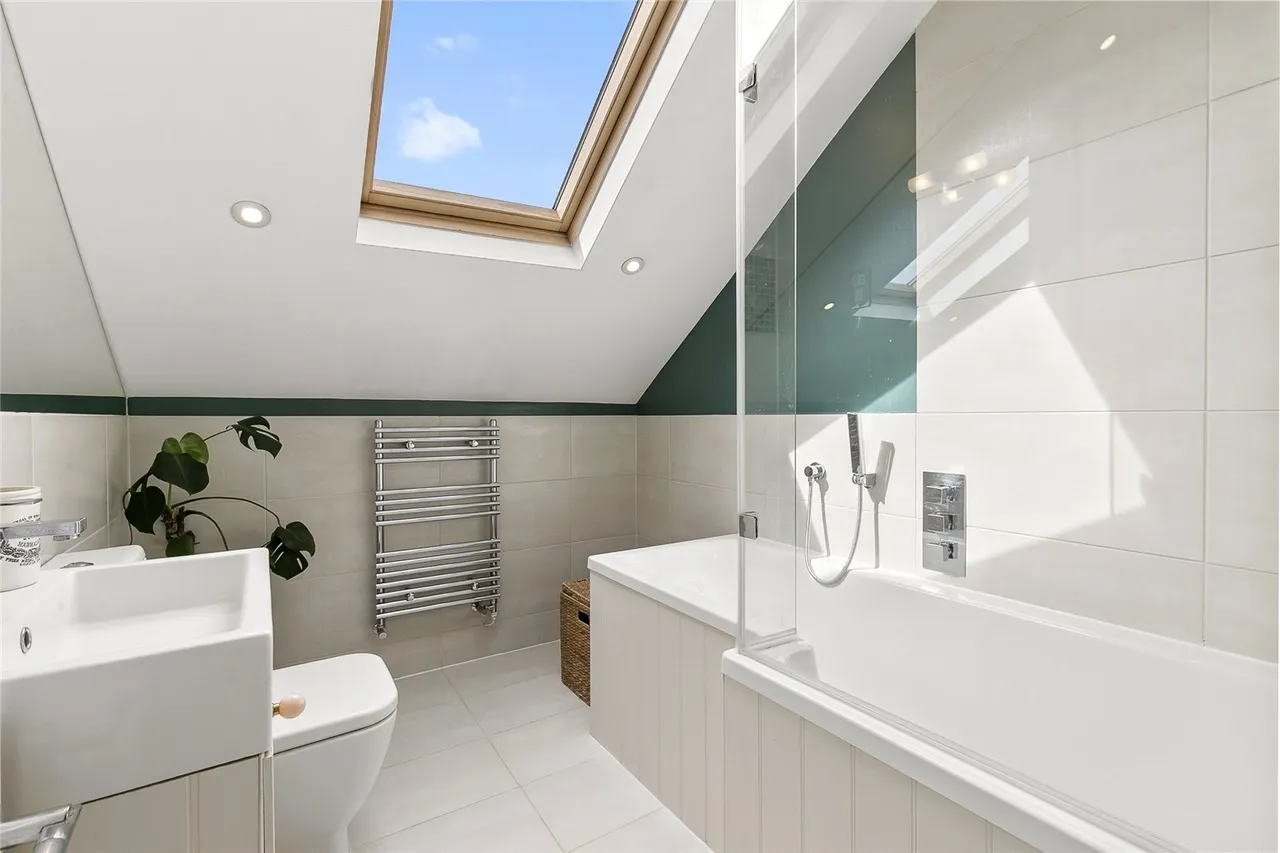 Louisville Road, London, SW17, photo 6
