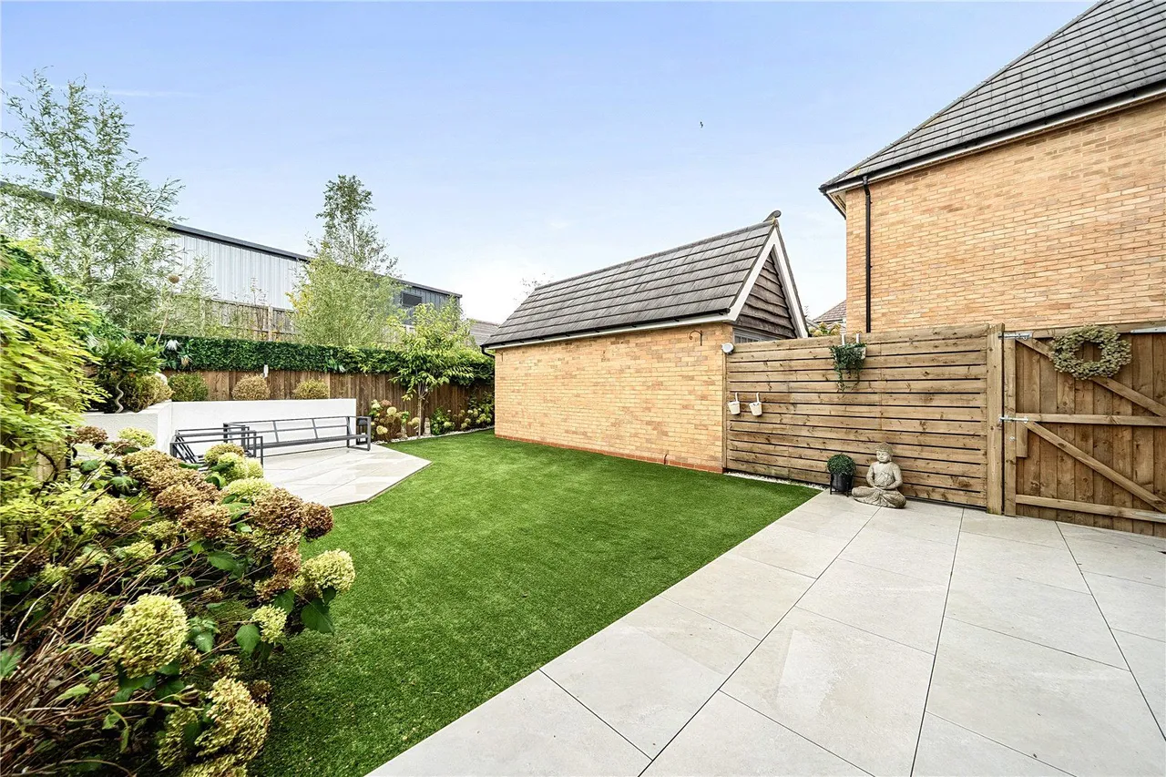 Henrietta Court, Chadderton, OL9, photo 23