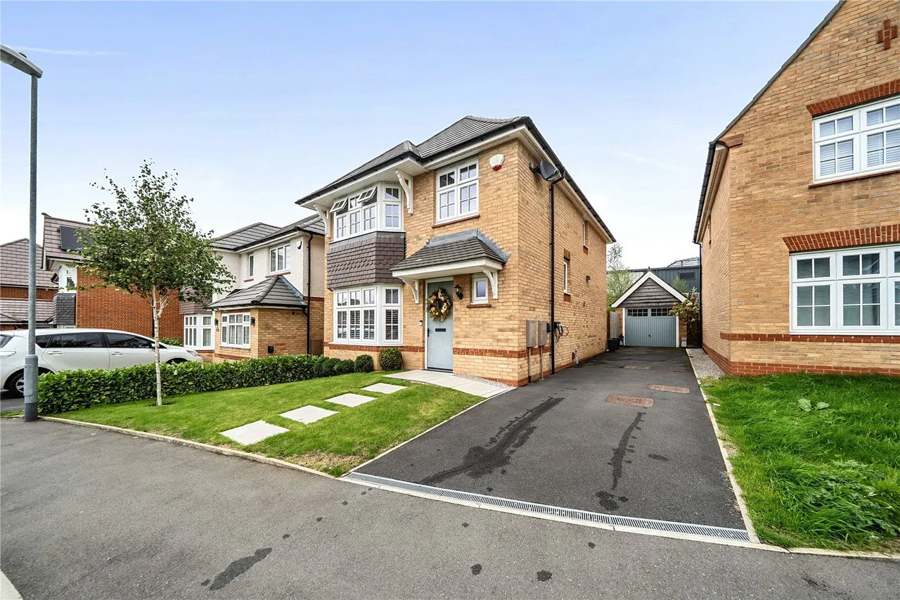 Henrietta Court, Chadderton, OL9, photo 25