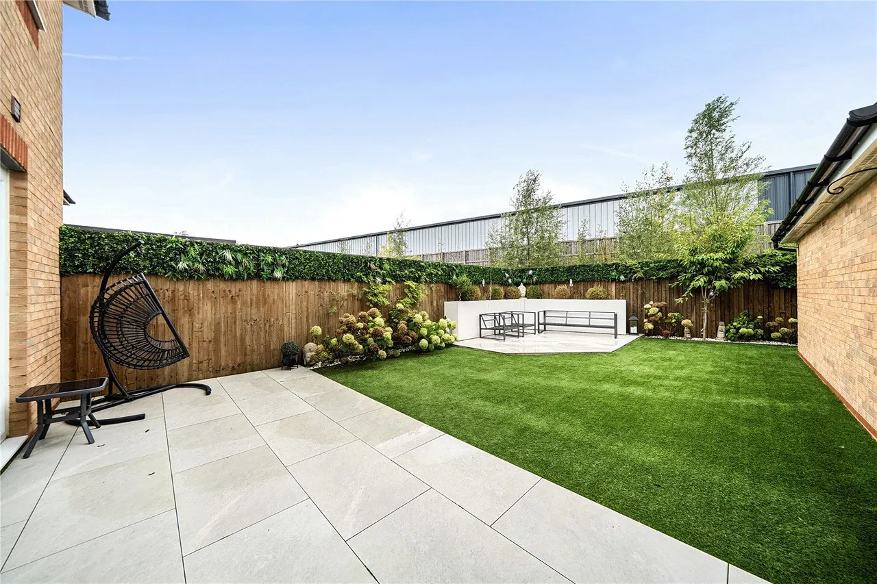 Henrietta Court, Chadderton, OL9, photo 22
