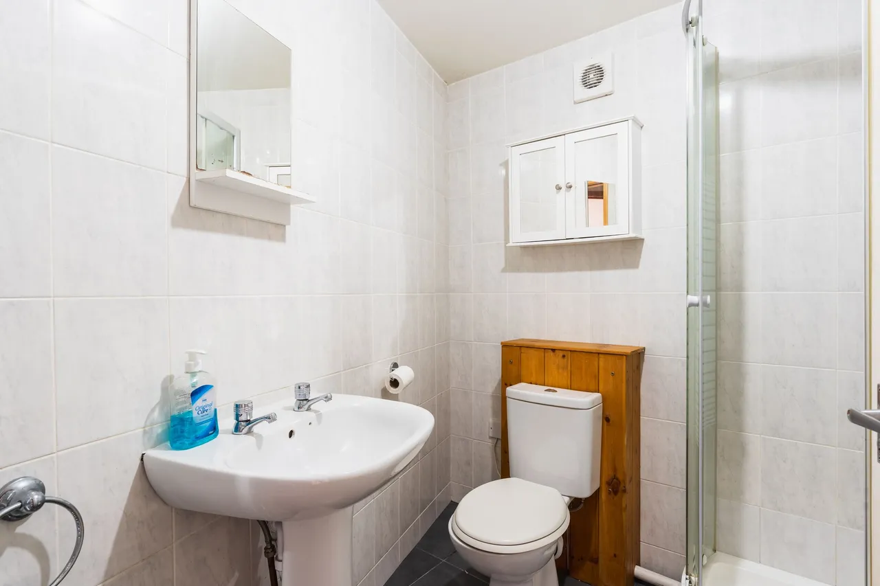 Taplin Road, Sheffield, S6, photo 16