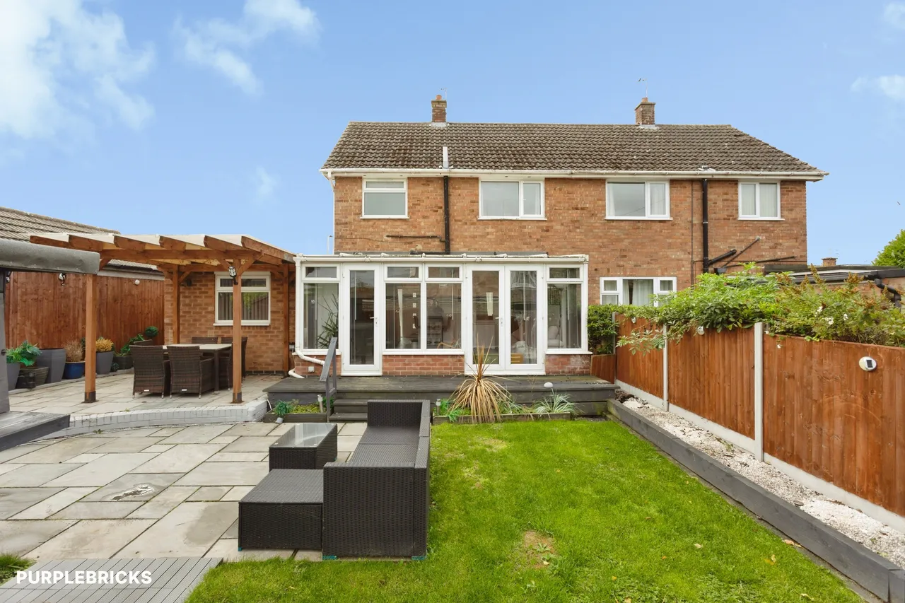 Chatsworth Close, Loughborough, LE12, photo 38