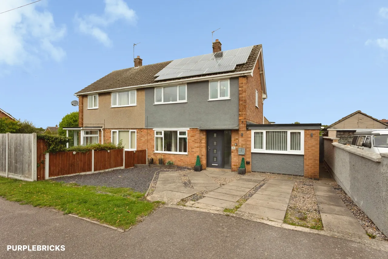 4 bed house for sale, Chatsworth Close, Loughborough, LE12