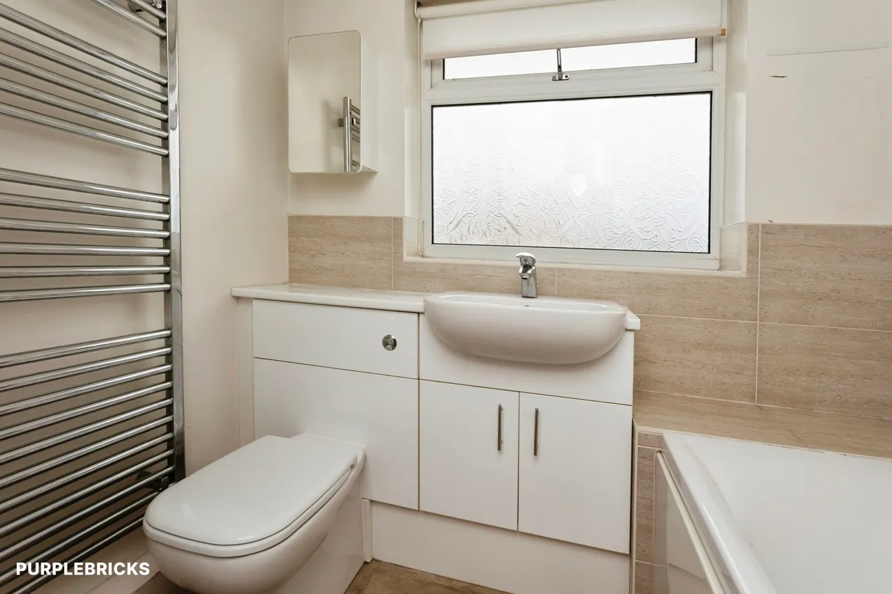Chatsworth Close, Loughborough, LE12, photo 33