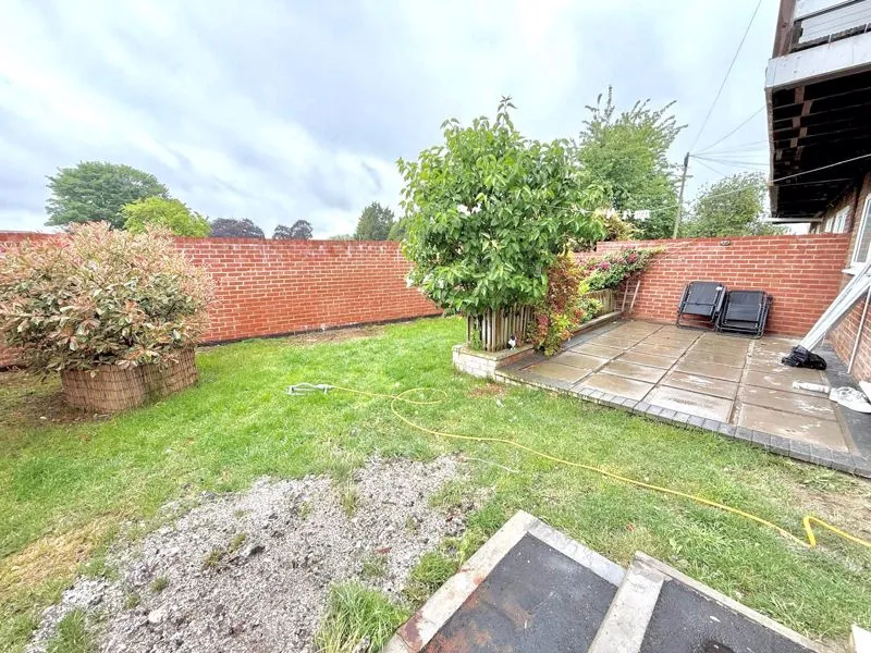 St. Michaels Avenue, Houghton Regis LU5 5DH, photo 13