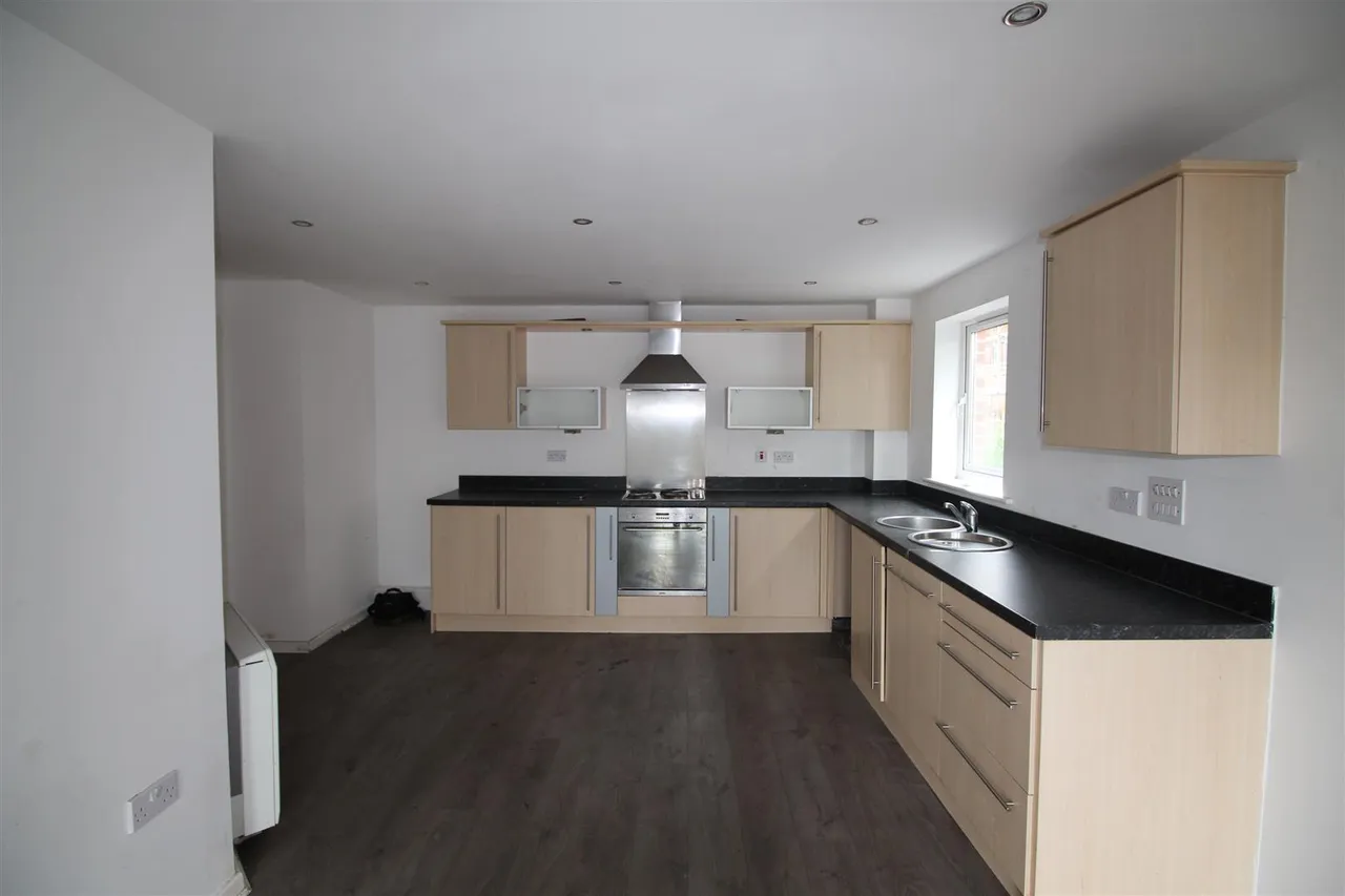 Elmira Way, Salford, M5 3DE, photo 3