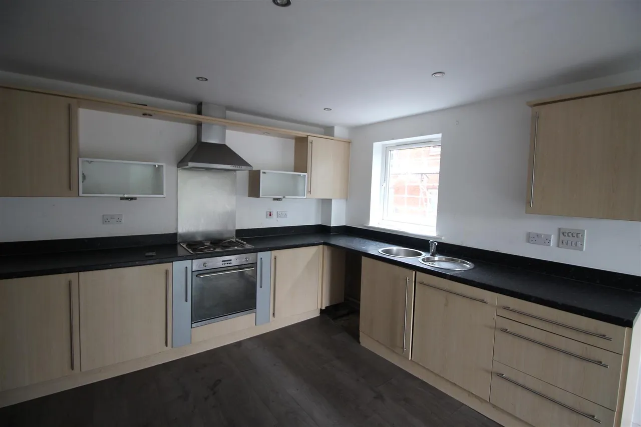 Elmira Way, Salford, M5 3DE, photo 4