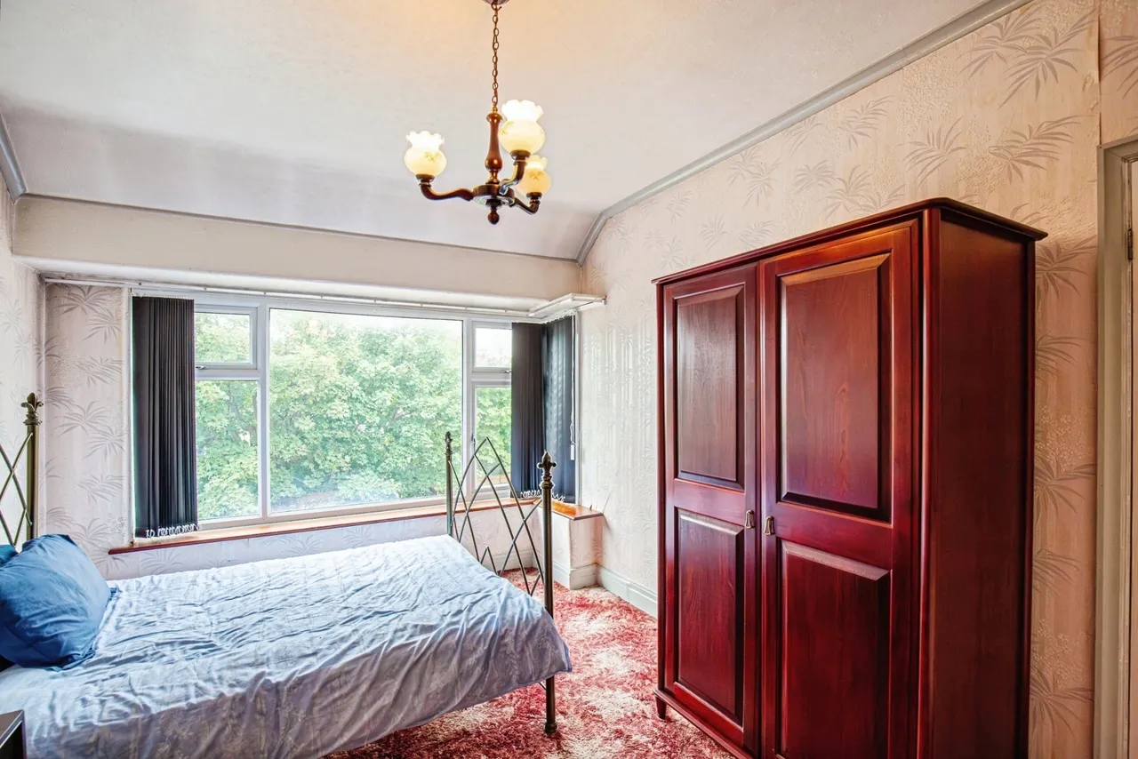 Warbreck Hill Road, Blackpool, FY2, photo 12