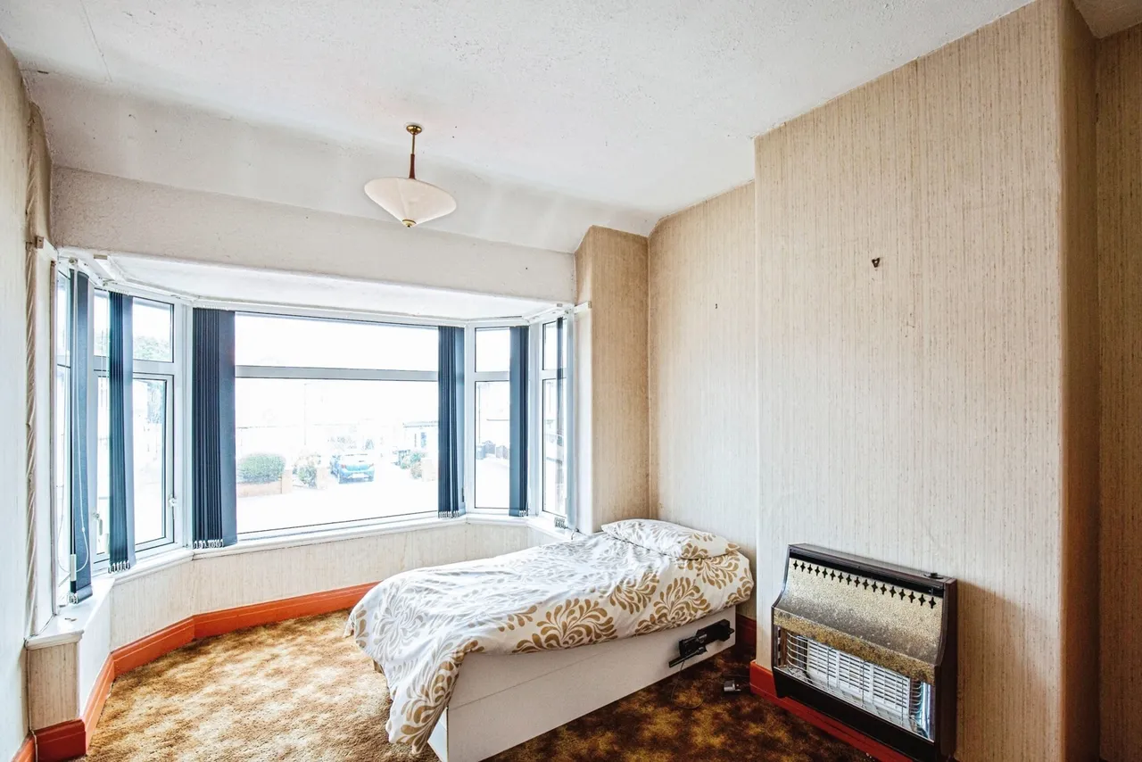 Warbreck Hill Road, Blackpool, FY2, photo 13