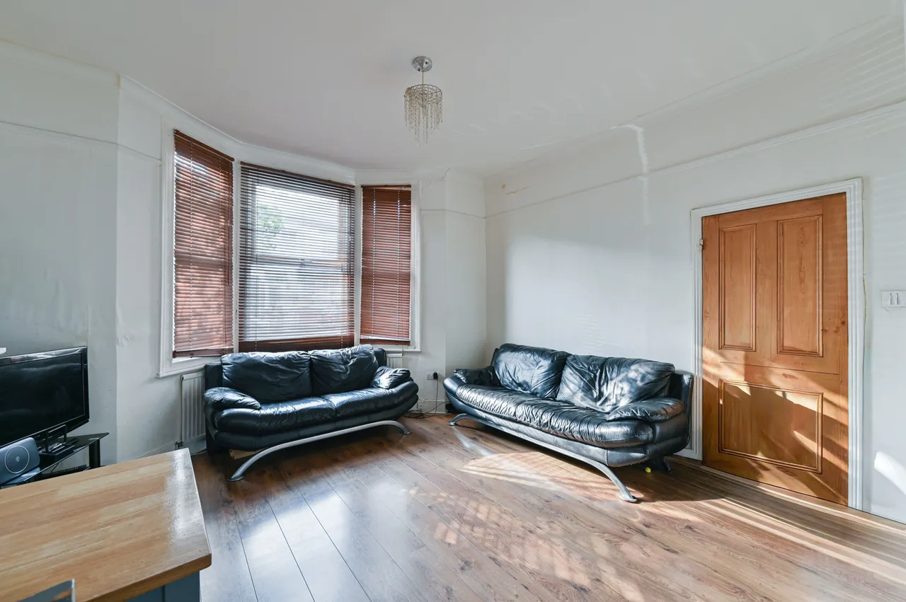 London, SW16, photo 3