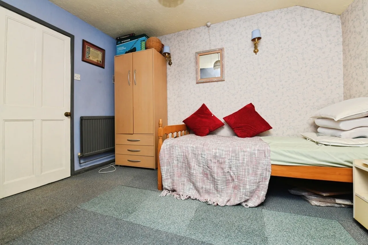 Queens Road, Burnham-on-Crouch, Essex, CM0, photo 12