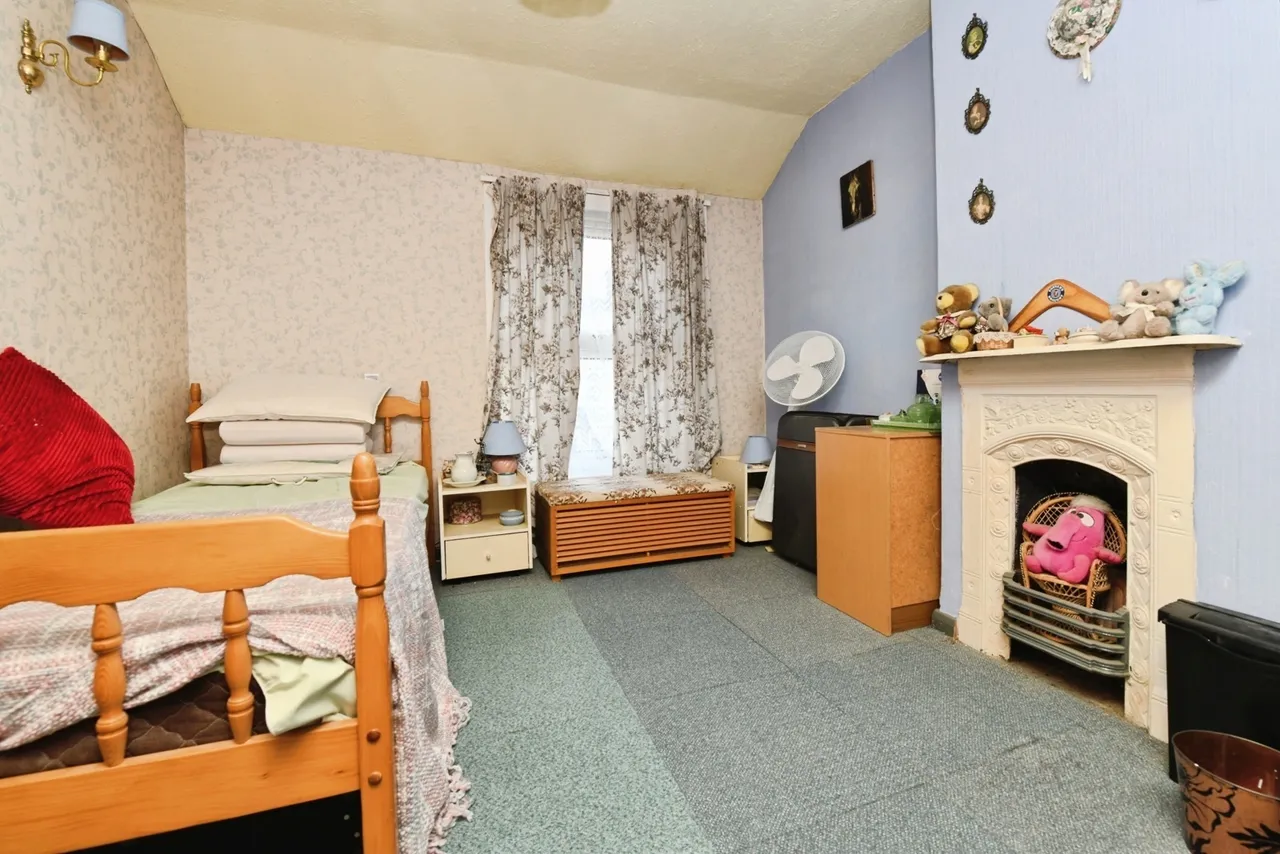 Queens Road, Burnham-on-Crouch, Essex, CM0, photo 11