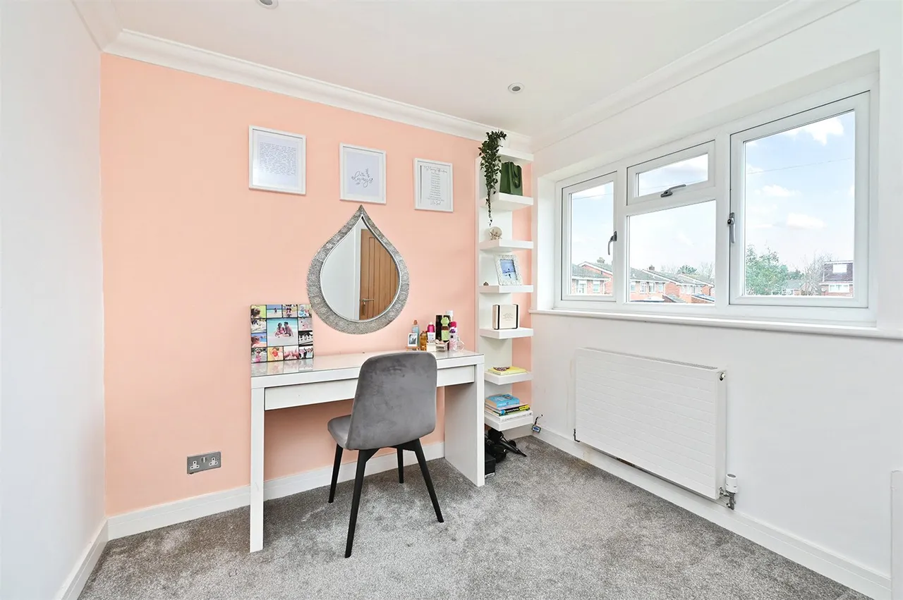 Harpton Close, Yateley, Hampshire, GU46 7SH, photo 10