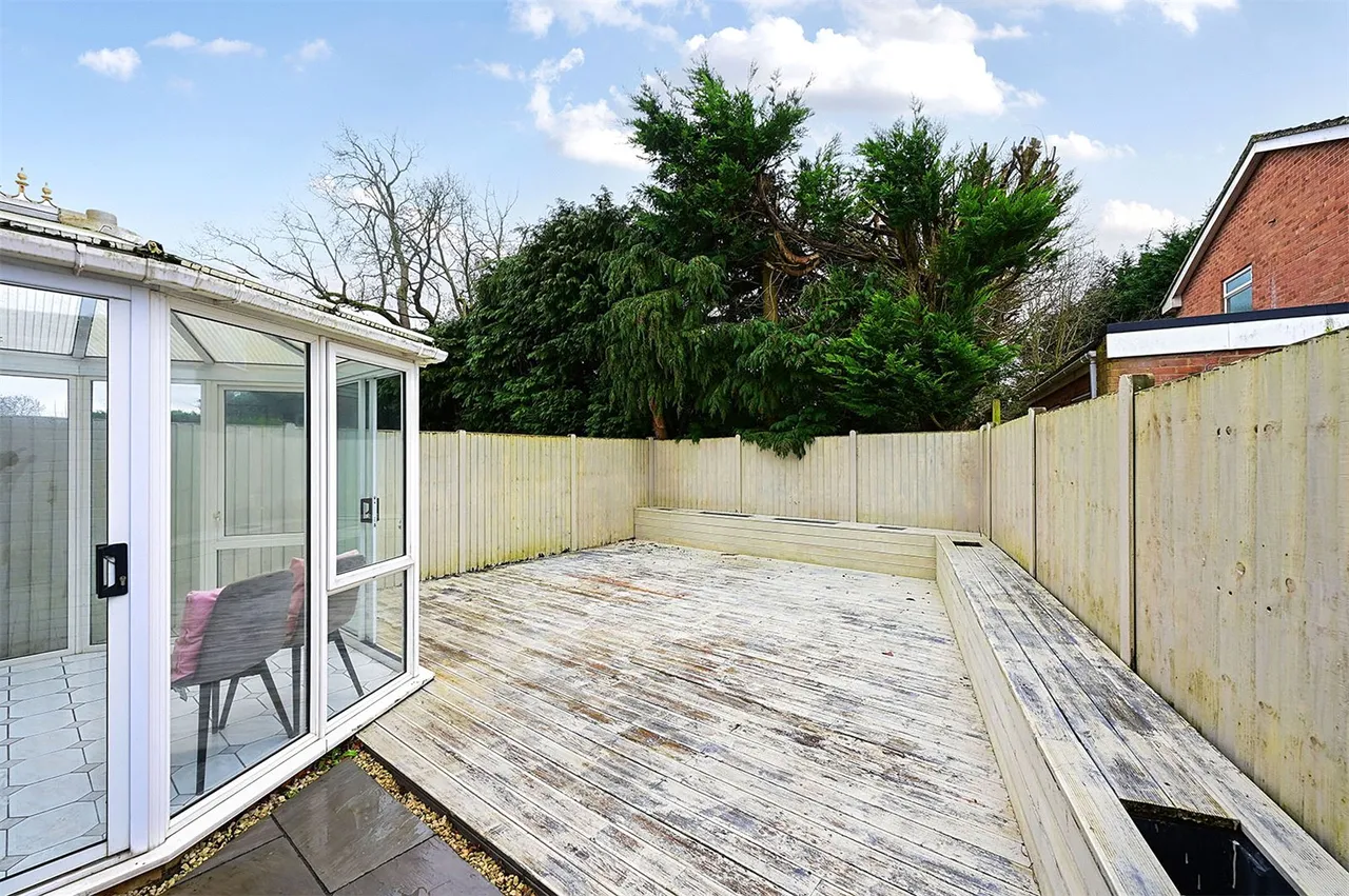 Harpton Close, Yateley, Hampshire, GU46 7SH, photo 4