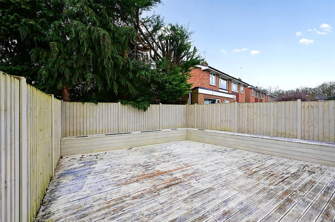 Harpton Close, Yateley, Hampshire, GU46 7SH, photo 15