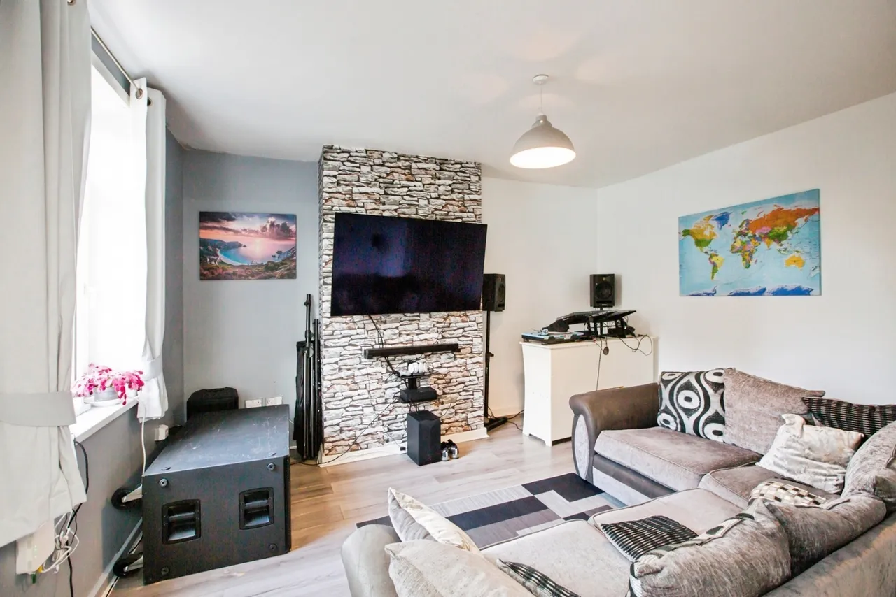 Bethel Street, Halifax, West Yorkshire, HX3, photo 2