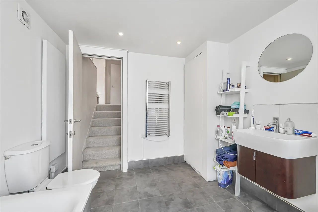 Tregothnan Road, Clapham, London, SW9, photo 12
