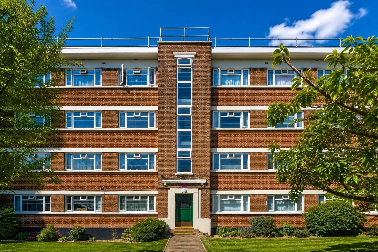New Park Road, London, photo 10