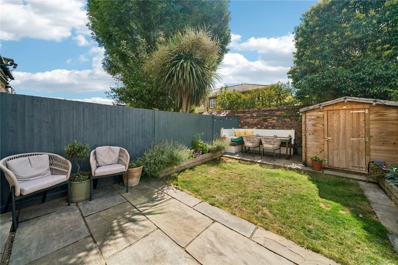 Burmester Road, London, SW17, photo 6