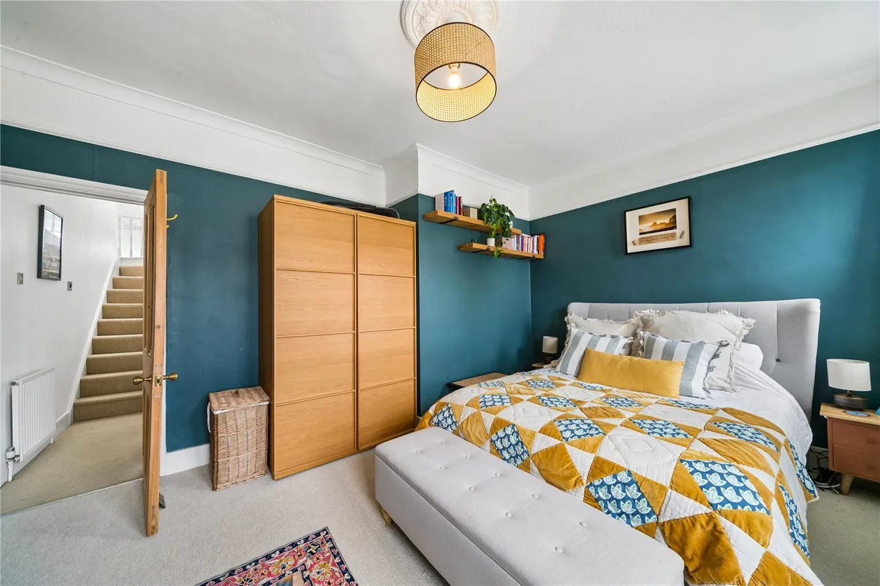 Burmester Road, London, SW17, photo 9