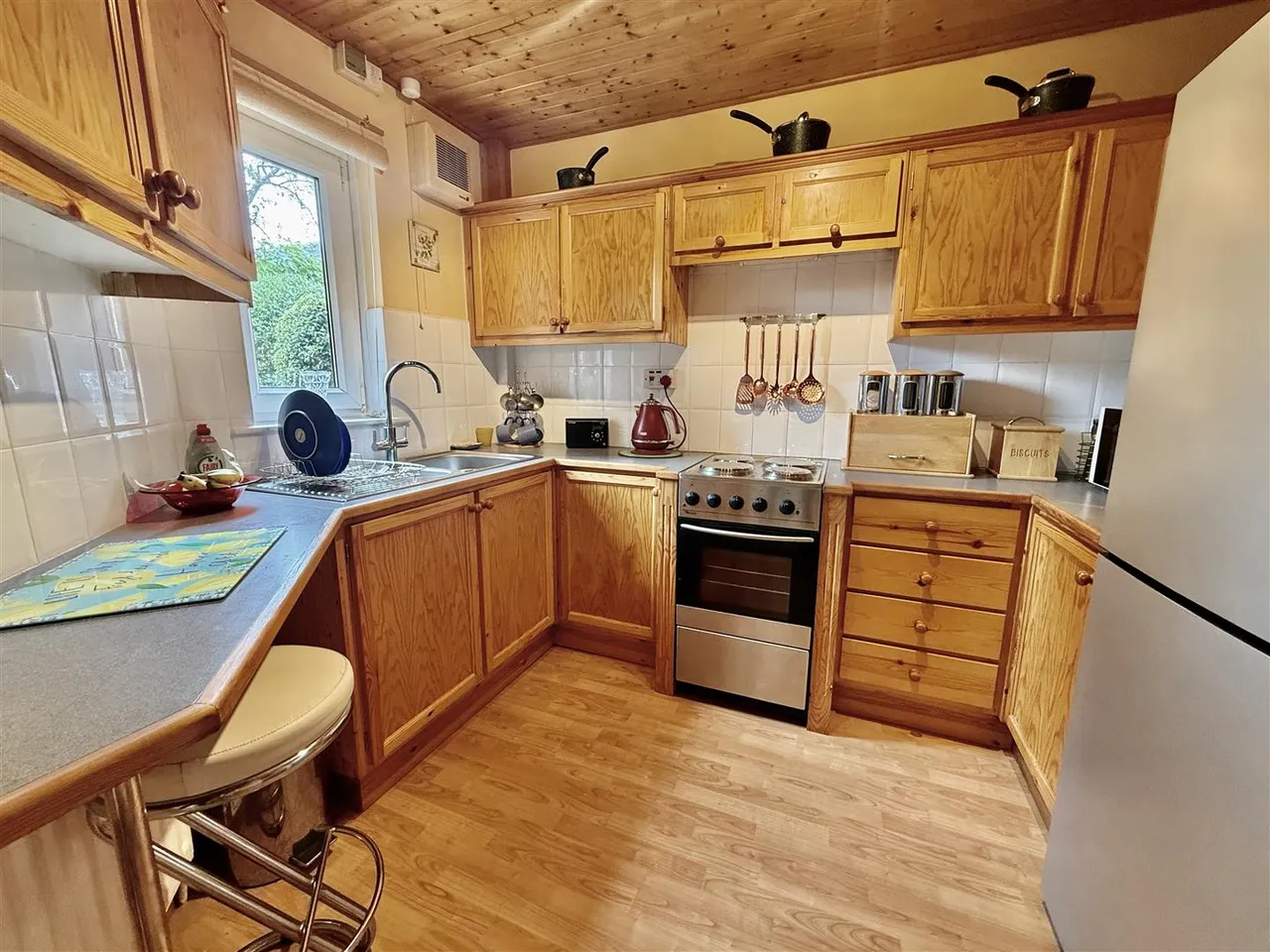 Lomond Close, Washington, photo 5