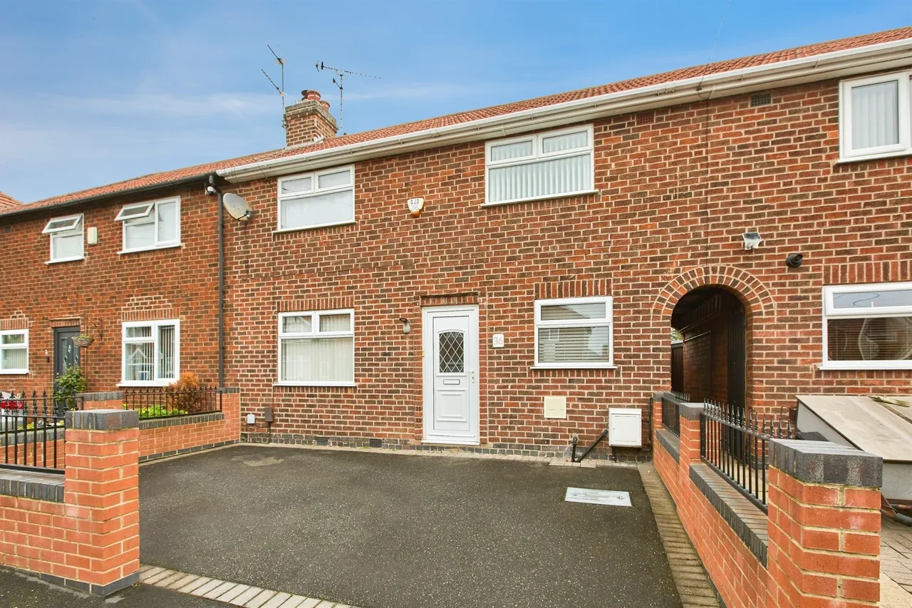 2 bed house for sale, Suffolk Avenue, Derby, DE21
