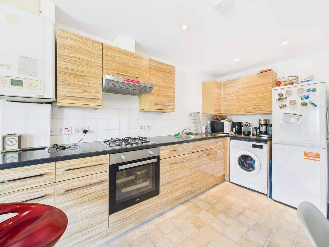 Hatton Road, Bedfont, photo 2
