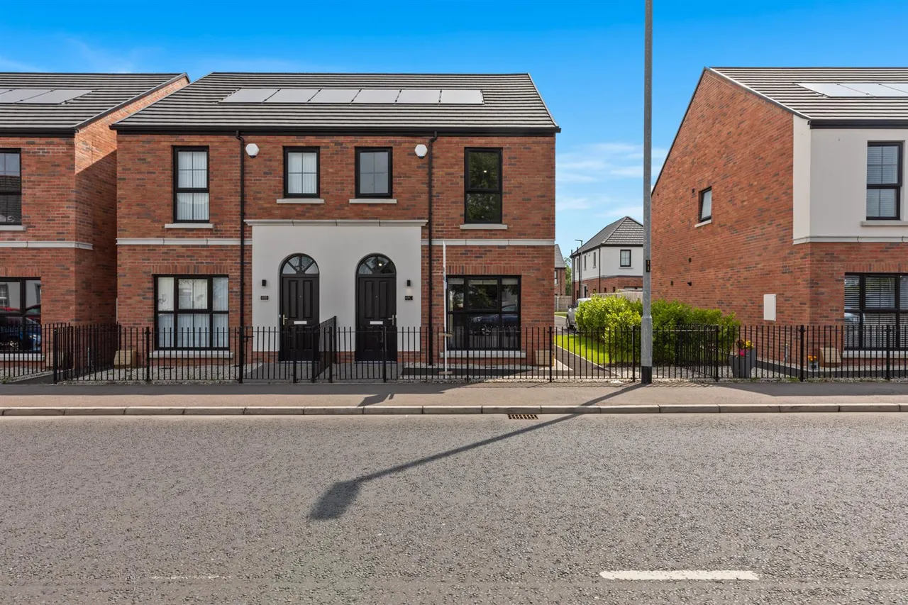 South Street, Newtownards, BT23, photo 2