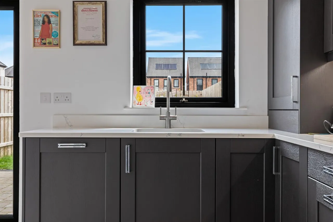 South Street, Newtownards, BT23, photo 9