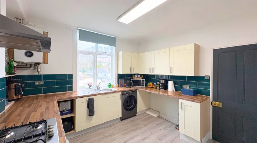 Ellacombe Church Road, Torquay, TQ1 1LN, photo 5