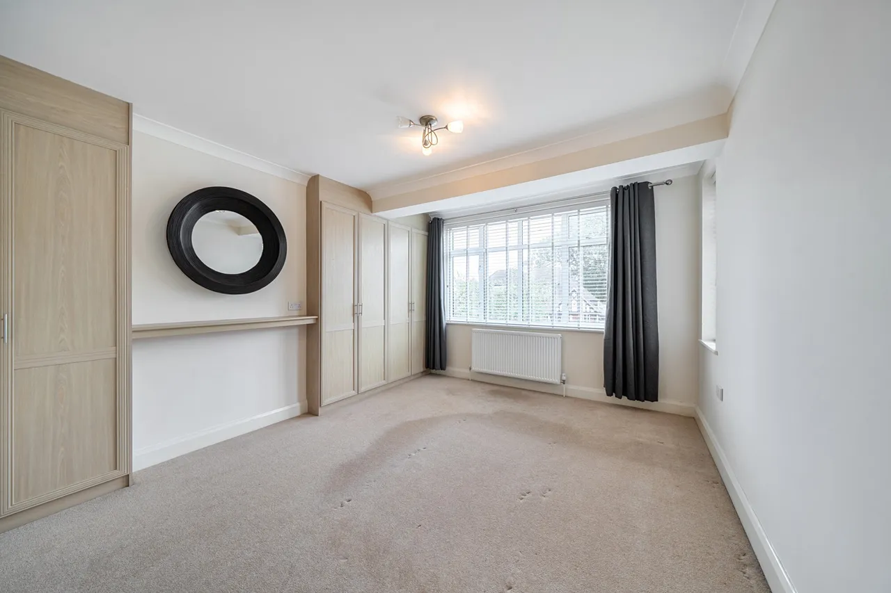 Hillview Road, Hatch End, HA5, photo 19