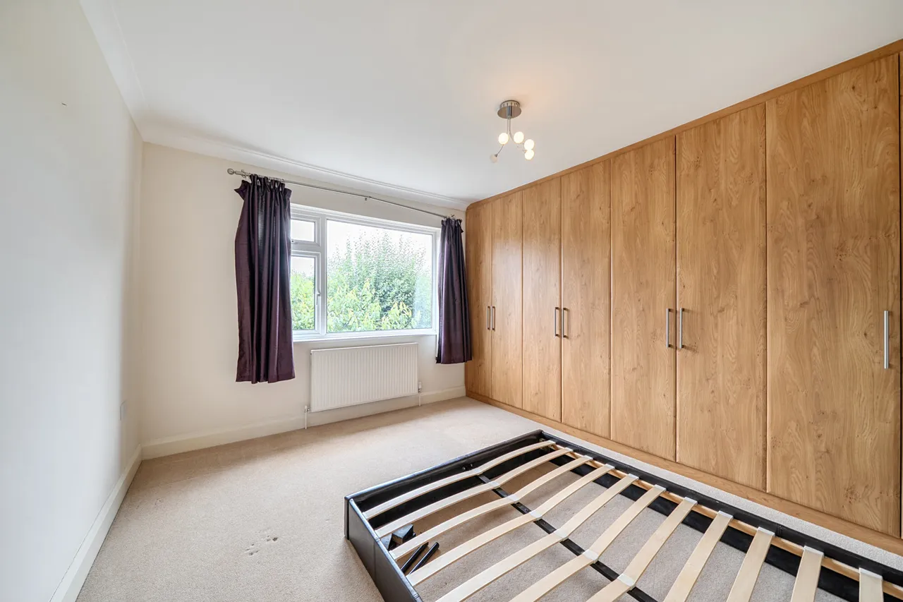 Hillview Road, Hatch End, HA5, photo 8