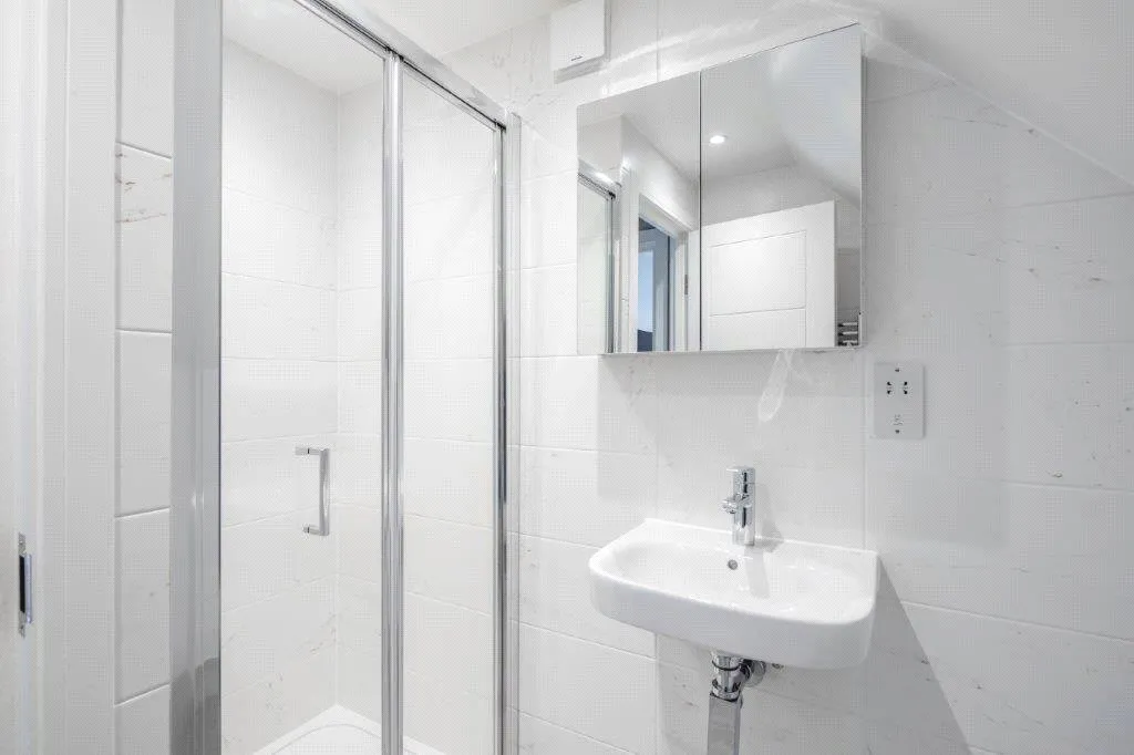 Goldhawk Road, Stamford Brook, London, W6, photo 5