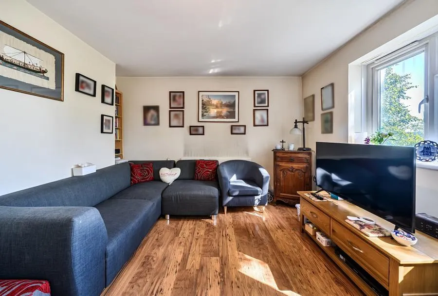 Thursley Gardens, London, SW19, photo 12