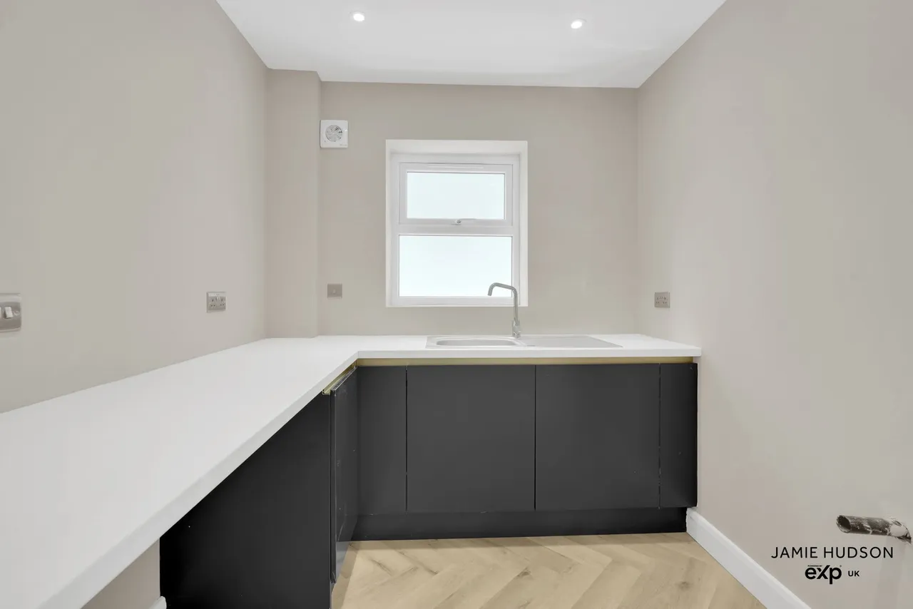 Quarry Road, Chorley, Lancashire, PR6 8RB, photo 8