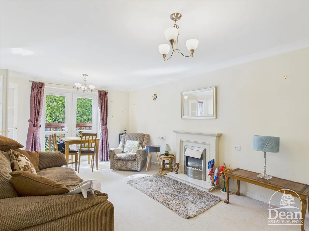Kings Meadow Court, Lydney, photo 5