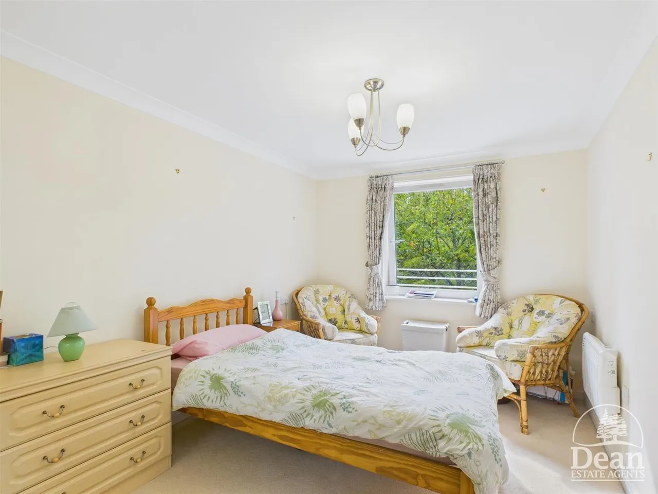 Kings Meadow Court, Lydney, photo 8
