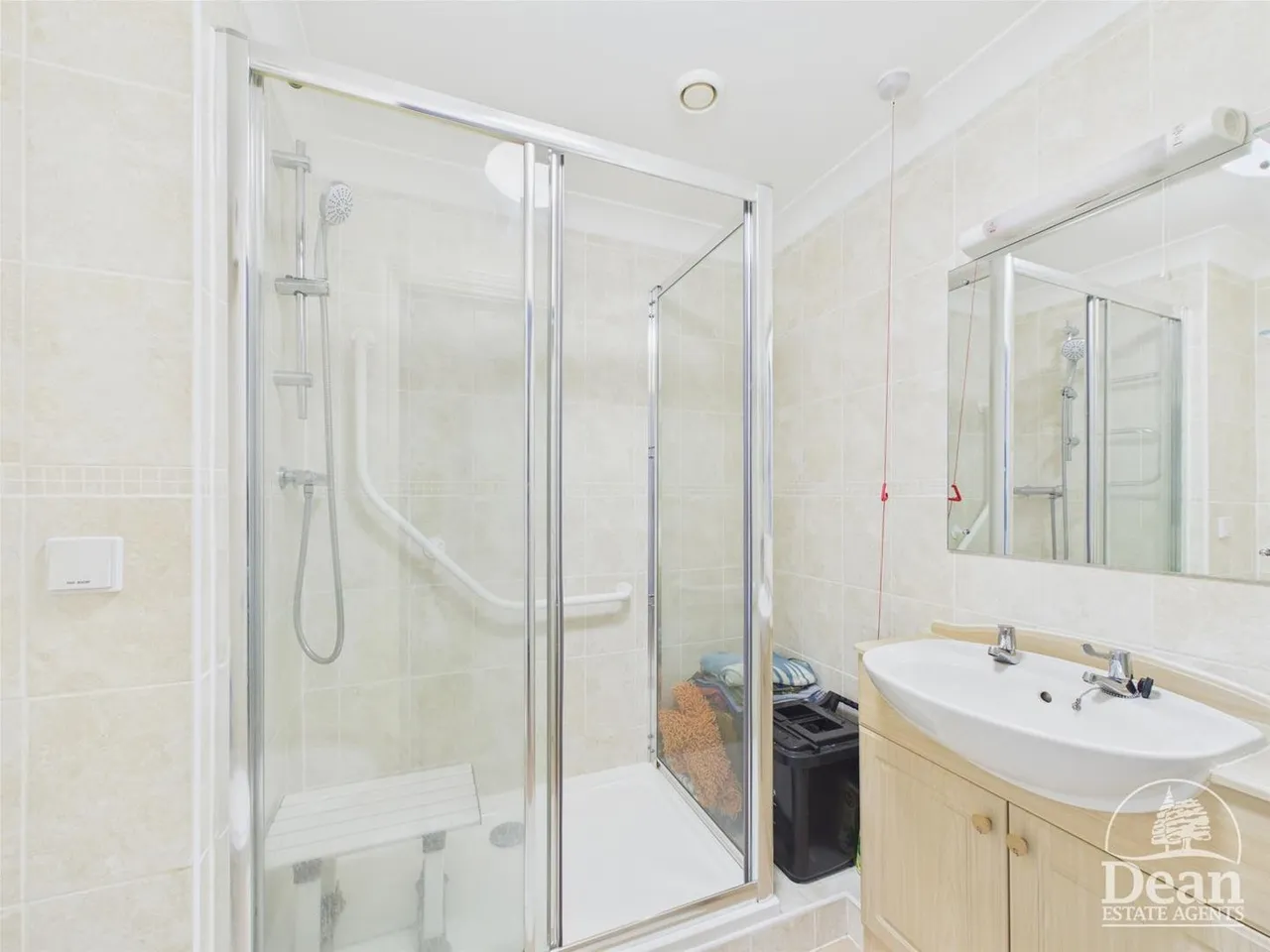 Kings Meadow Court, Lydney, photo 9