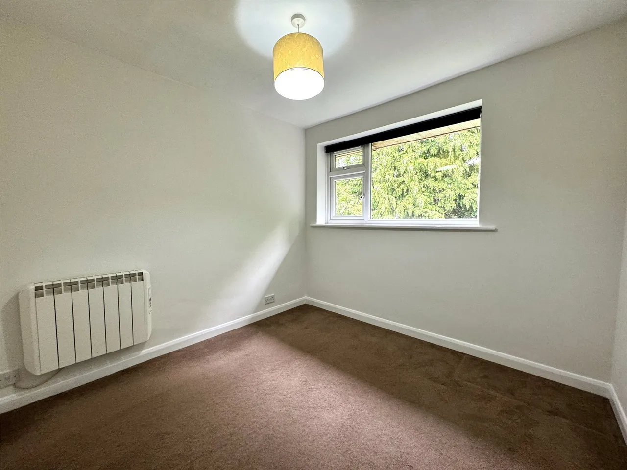 Oakfield Drive, Reigate, RH2, photo 10