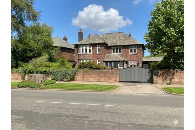 4 bed house for sale, Menlove Avenue, Liverpool, L18