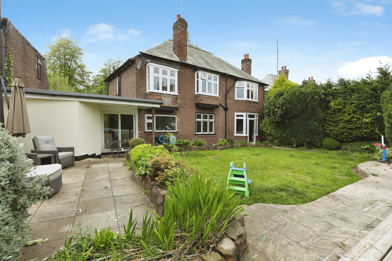Menlove Avenue, Liverpool, L18, photo 16