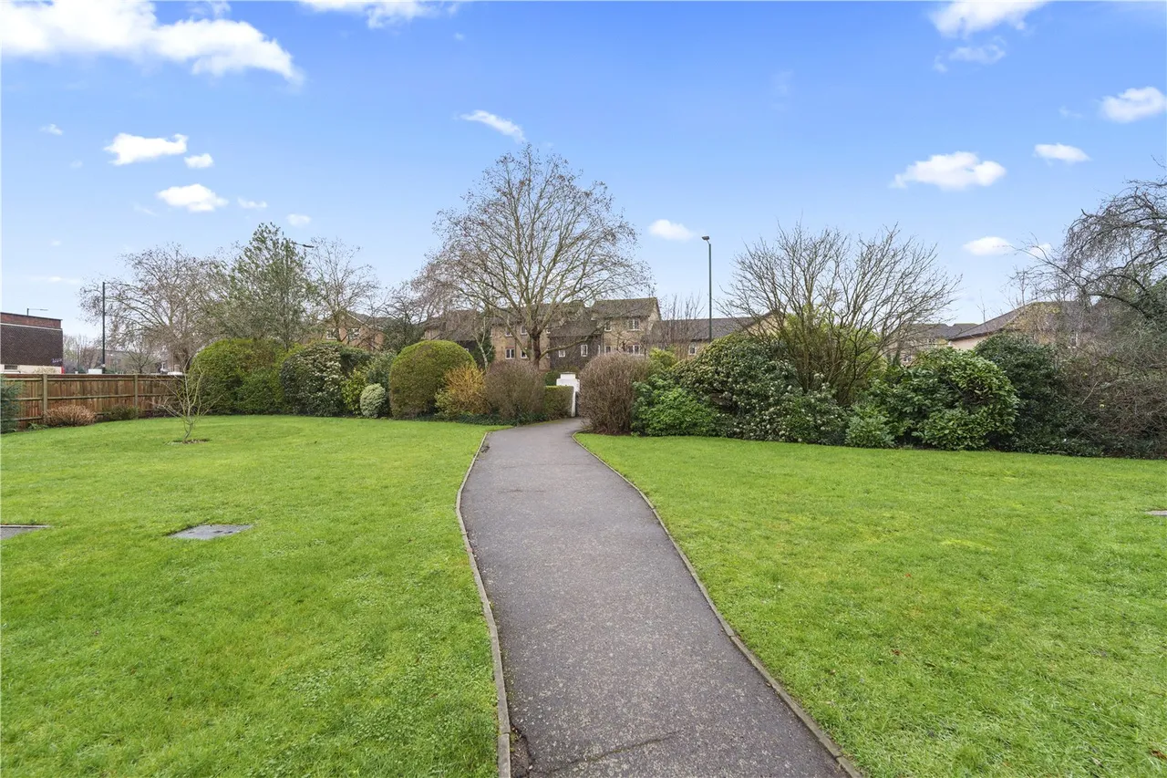 Berkley Court, London Road, Twickenham, TW1 1HA, photo 14