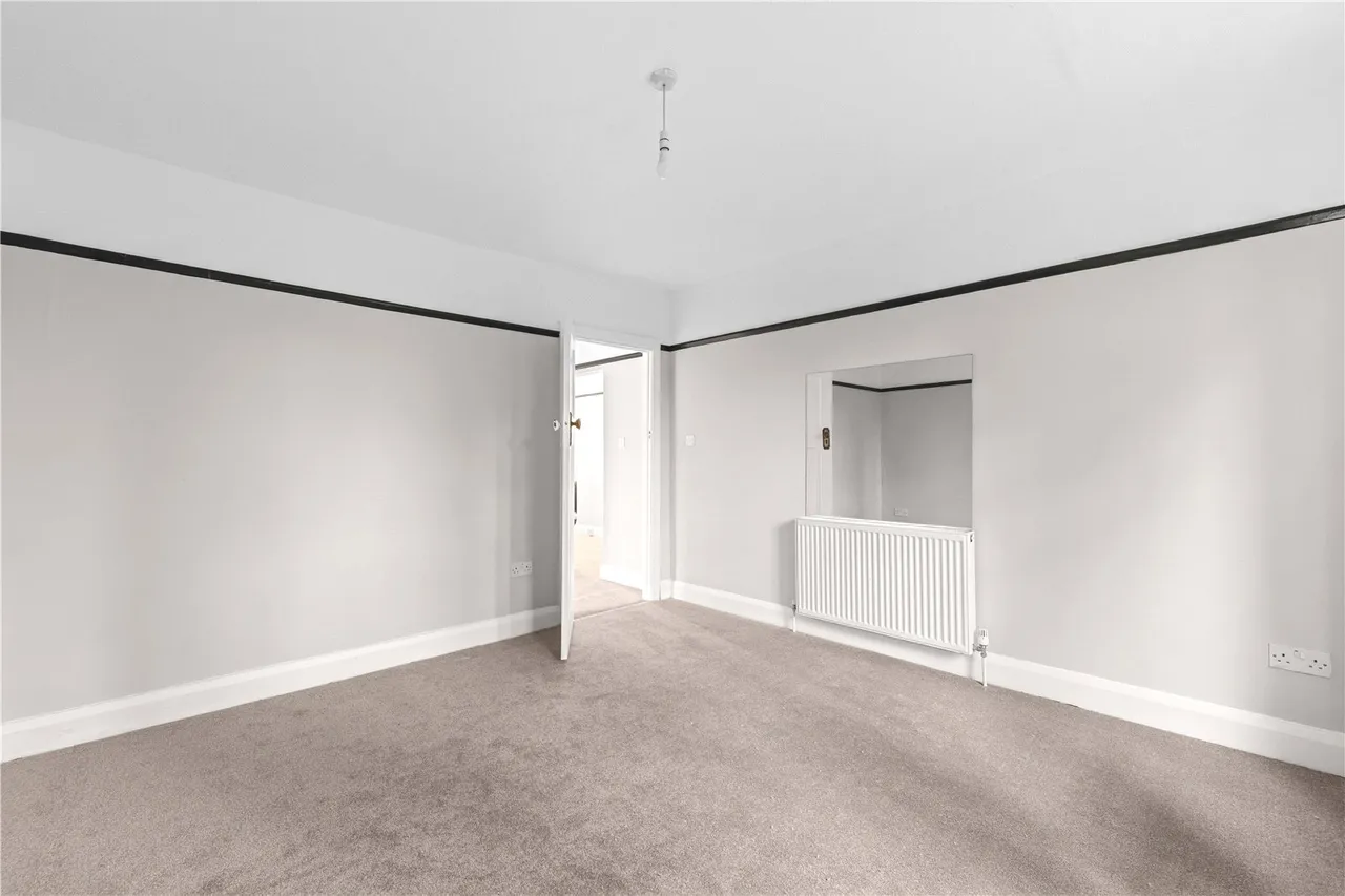 Berkley Court, London Road, Twickenham, TW1 1HA, photo 5