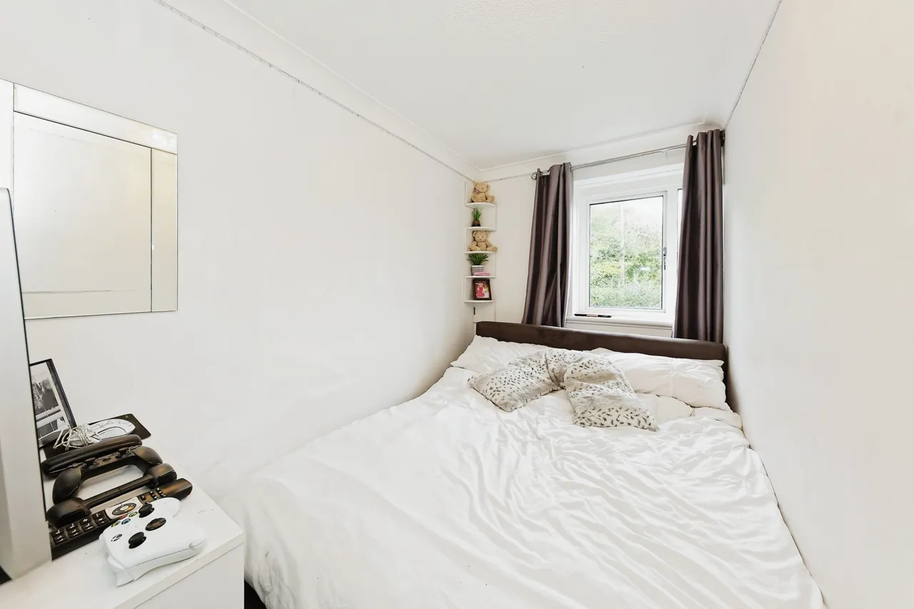 Forge Lane, Whitfield, Dover, Kent, CT16, photo 15
