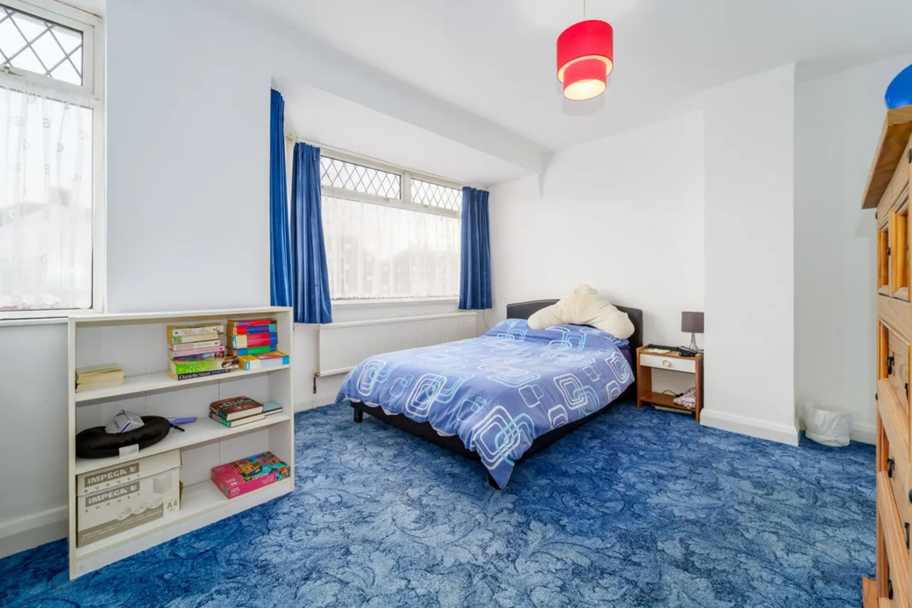 Southcote Avenue, Lower Feltham, photo 12