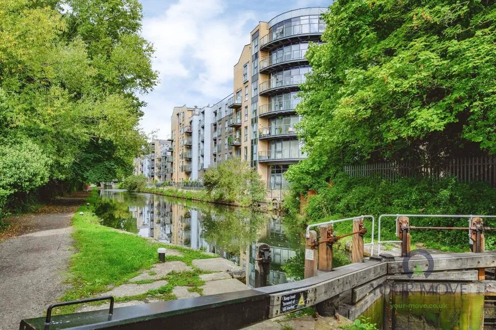 The Embankment, Nash Mills Wharf, Hertfordshire, HP3, photo 4