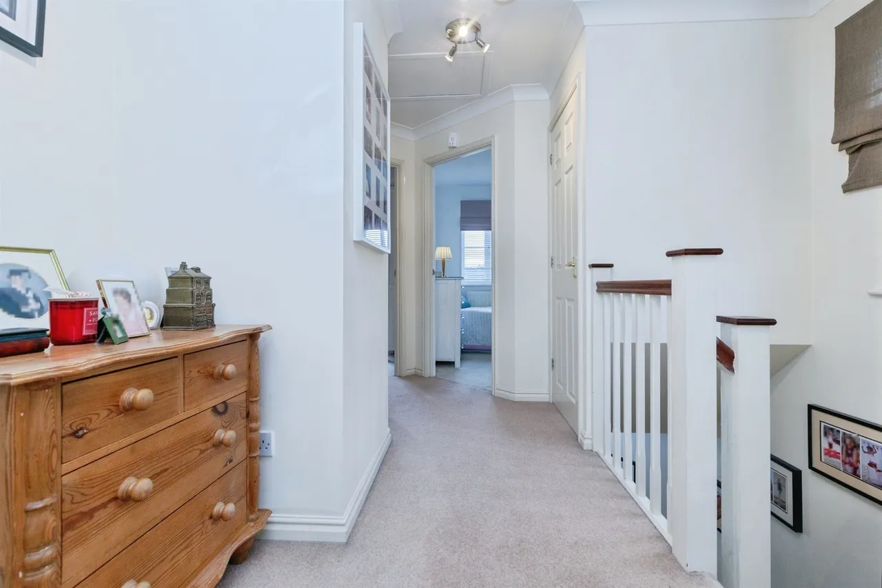 Crossland Row, Burbage, Hinckley, photo 10